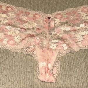 Floral Lace Women's Intimate in Pink and Cream